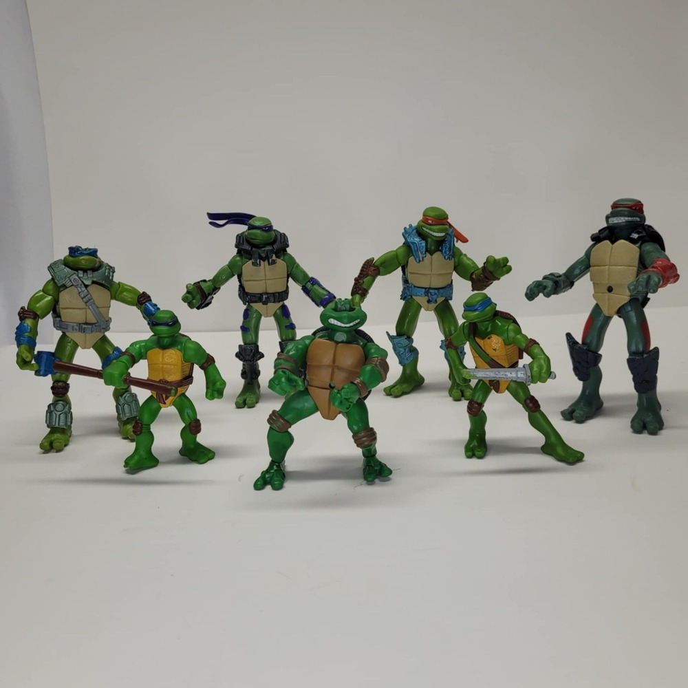 TMNT teenage Mutant‎ Ninja Turtles Action Figures Lot Of 7 SOME BROKEN PIECES